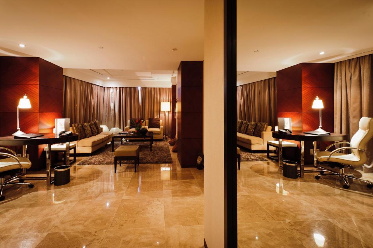 Hotel De Convencoes De Talatona Hcta Luanda Exteriör bild
