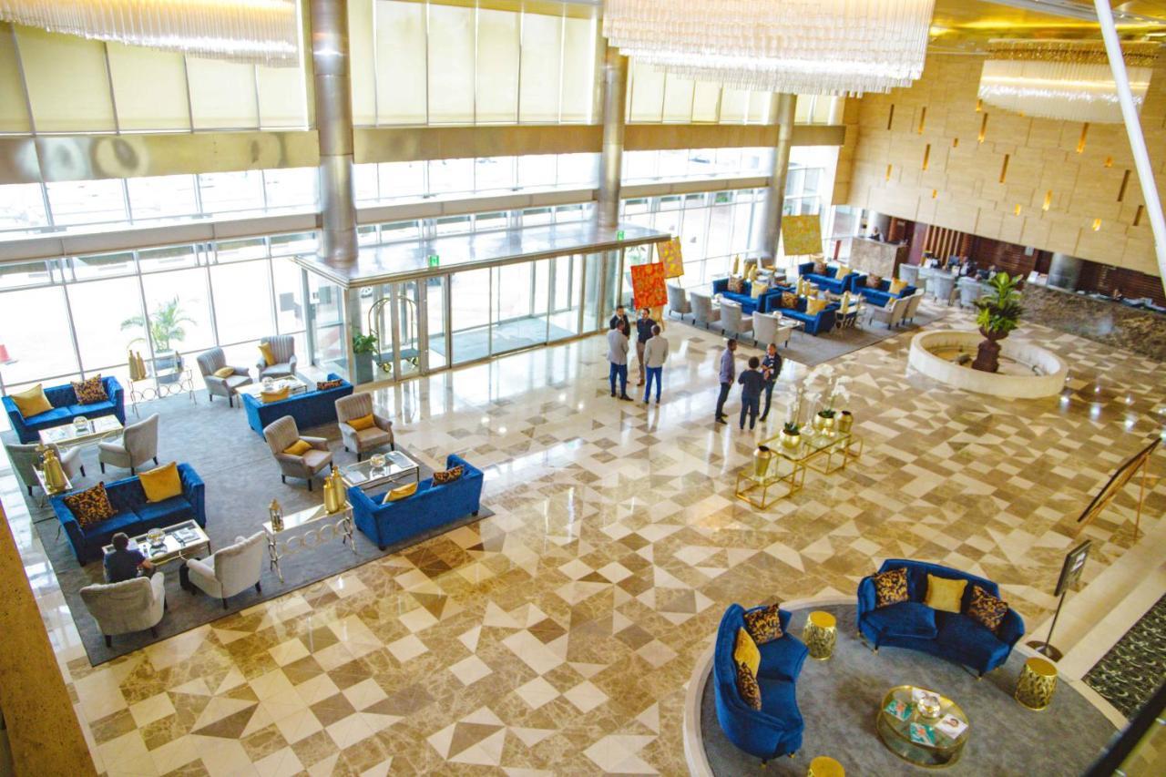 Hotel De Convencoes De Talatona Hcta Luanda Exteriör bild