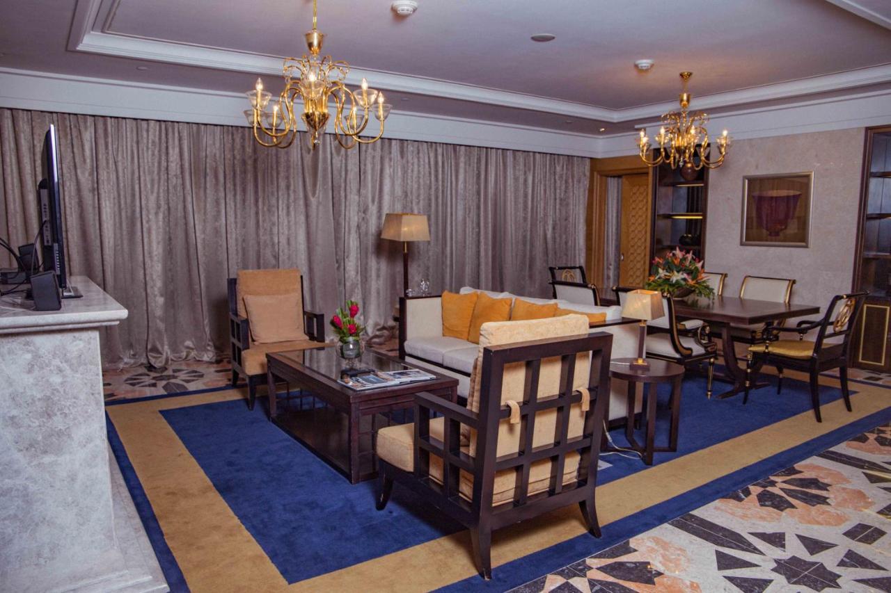 Hotel De Convencoes De Talatona Hcta Luanda Exteriör bild